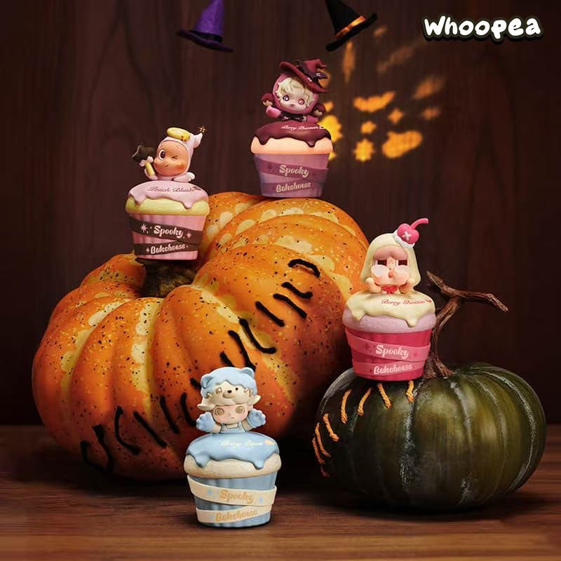 POP MART Spooky Bakehouse Series Night Light Blind Box