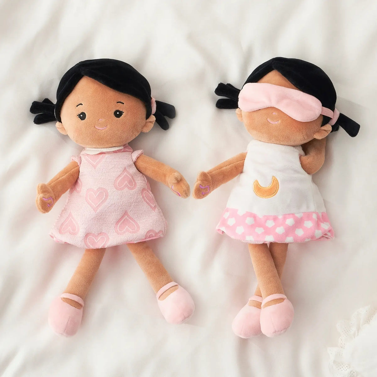 Personalized Day & Night Talking Mia With Extra Outfit